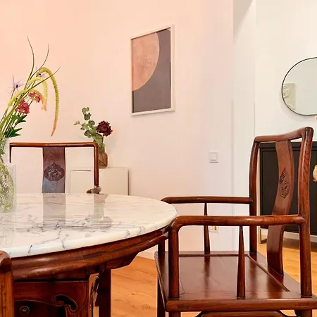 Apartment Elegance Through Time, Designed For Today - Calea Victoriei