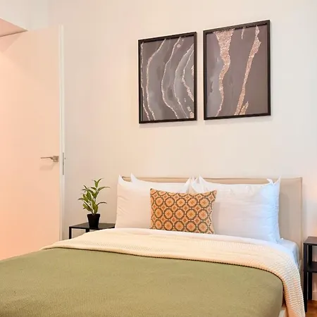 Elegance Through Time, Designed For Today - Calea Victoriei Apartment Bucharest