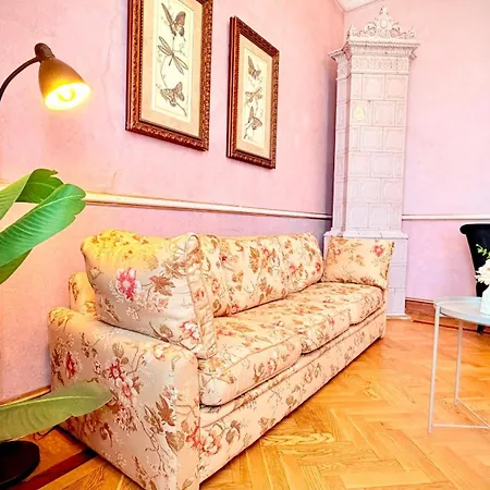 Elegance Through Time, Designed For Today - Calea Victoriei *