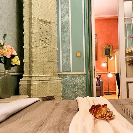 Elegance Through Time, Designed For Today - Calea Victoriei Apartament Bucureşti