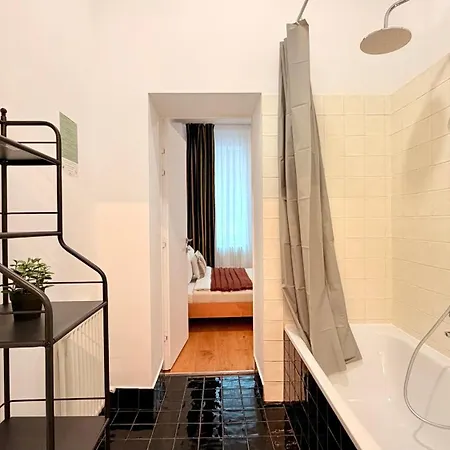 Elegance Through Time, Designed For Today - Calea Victoriei Apartament