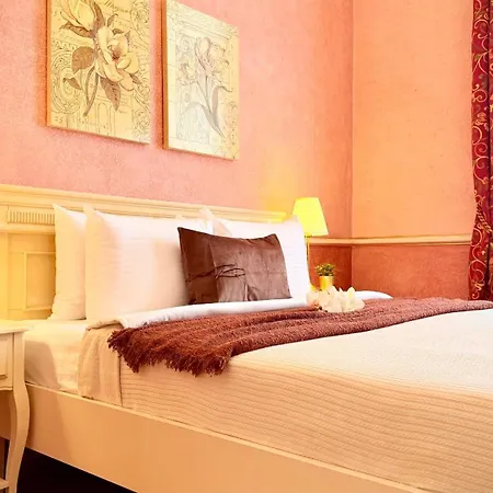 Elegance Through Time, Designed For Today - Calea Victoriei